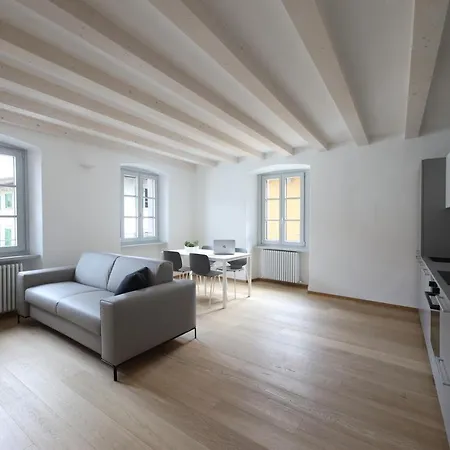 Palazzo Riccamboni Riva